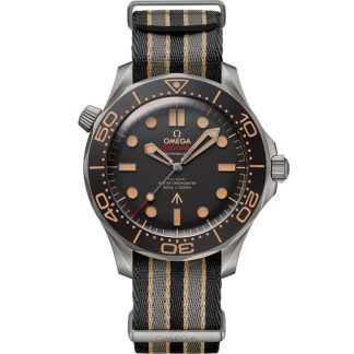 Omega 007*** Edition Seamaster Diver 300M 42 mm, titanium met NATO horlogeband 210.92.42.20.01.001