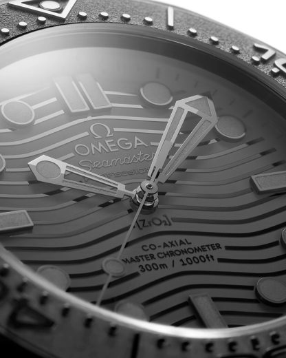 Omega Black Black Seamaster Diver 300M 43,5 mm, zwart ceramic met rubberen band 210.92.44.20.01.003 - Afbeelding 3