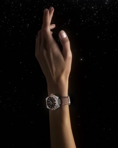Omega Constellation 36 mm, staal - Sedna™ gold met leren band 131.28.36.20.63.001 - Afbeelding 5
