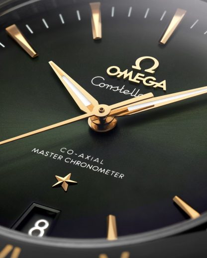 Omega Constellation 41 mm, staal - geelgoud met leren band 131.23.41.21.10.001 - Afbeelding 3