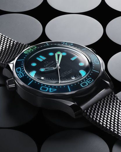 Omega James Bond 60th Anniversary Seamaster Diver 300M 42 mm, staal met staal 210.30.42.20.03.002 - Afbeelding 5