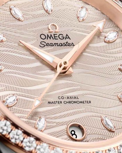 Omega Seamaster Aqua Terra 150M 34 mm, staal - Sedna™ gold met leren band 220.28.34.20.59.001 - Afbeelding 3