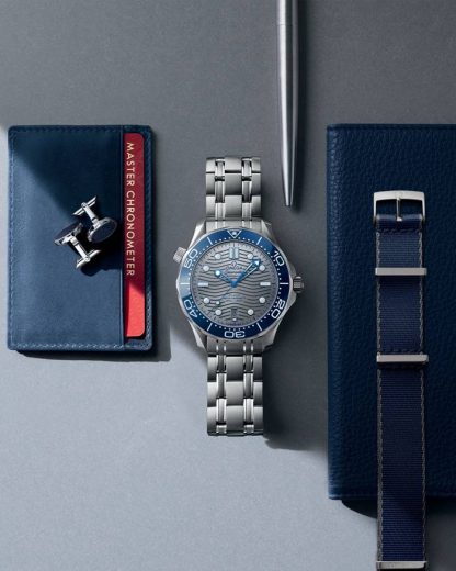 Omega Seamaster Diver 300M 42 mm, staal met staal 210.30.42.20.06.001 - Afbeelding 3