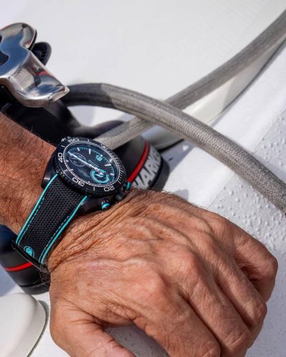 Omega ‘ETNZ’ Deep Black Seamaster Planet Ocean 600M 45,5 mm, zwart ceramic met rubberen band 215.92.46.51.01.003 - Afbeelding 3